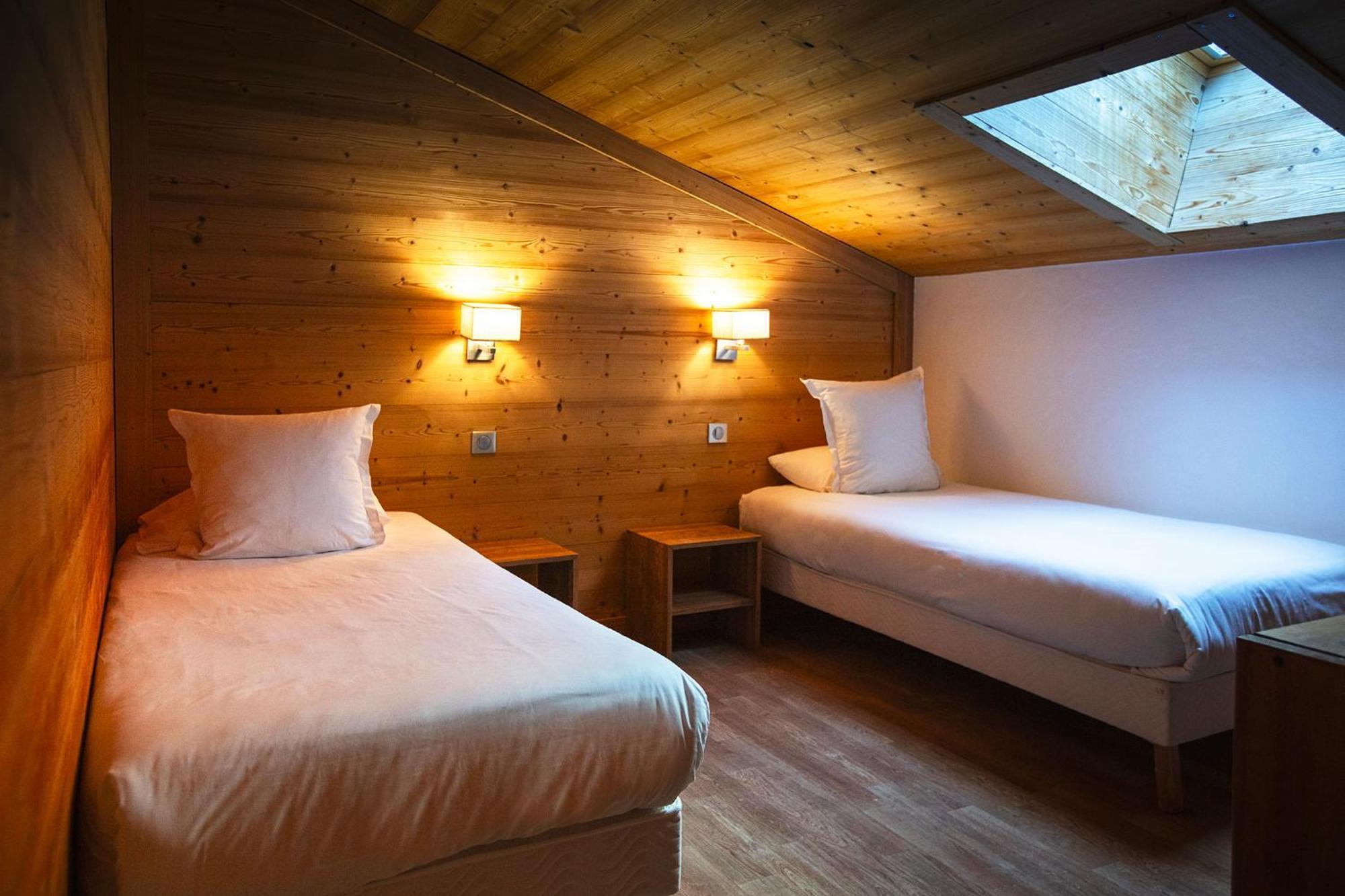 Hotel Alpen Roc La Clusaz Exterior foto